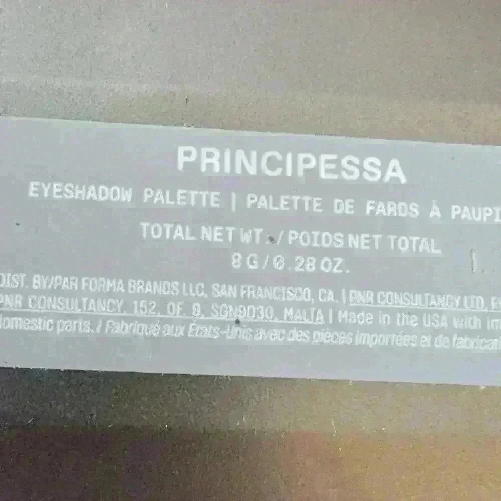 R.E.M.beauty Principessa Eyeshadow Palette in Midnight Shadows